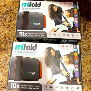 A must-have booster seat for children aged 4+, 40-100lbs and 40-100" tall.